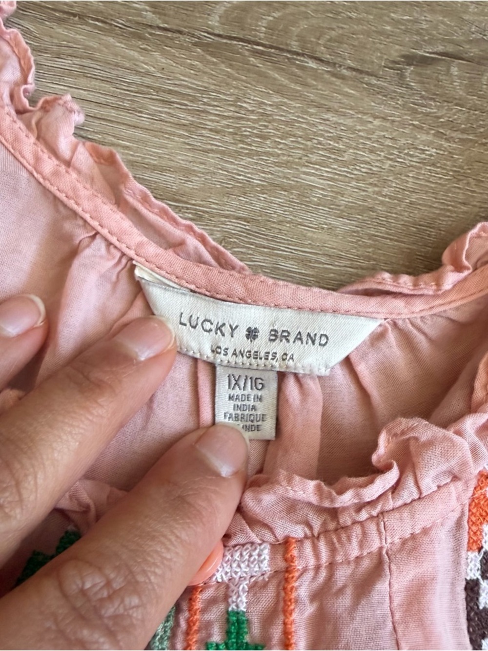 Lucky Brand Boho Embroidered Gauzey Blouse Peach Spring Peasant Top Size 1X - Picture 6 of 11
